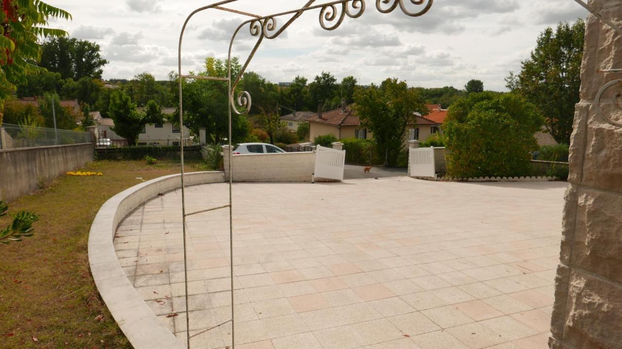 La Maison De Edgar Ruelle-sur-Touvre Экстерьер фото